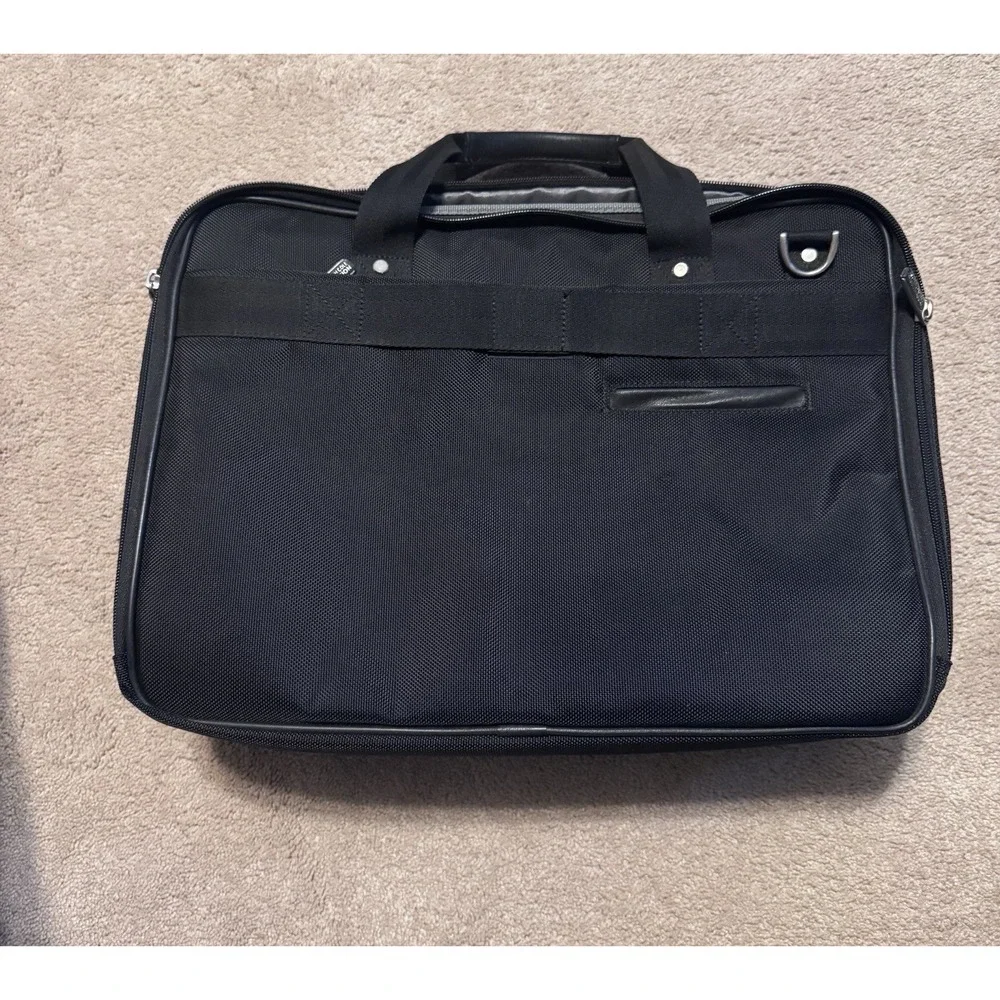 Kenneth Cole Reaction‎ Laptop Bag Briefcase Black  Business Career Excellent!